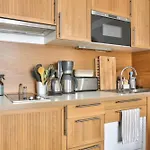 Modern Renovated studio cozy&quiet